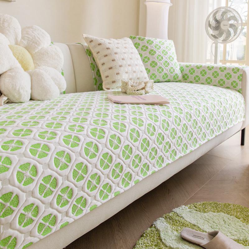 

Идиллическая подушка для дивана, универсальная для всех сезонов, новинка 2025 года, прохладный шелк, нескользящая, высококачественная накидка на подушку сиденья прямого ряда, ткань 70*70cm