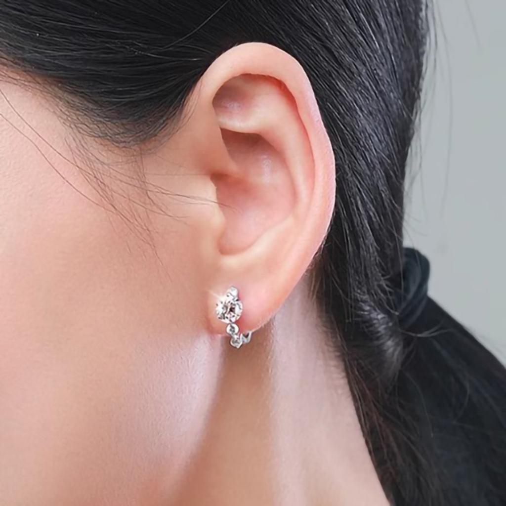 Graduated Four Round Stone Click Huggie Hoop Earrings Women Minimalist Ear Jewelry