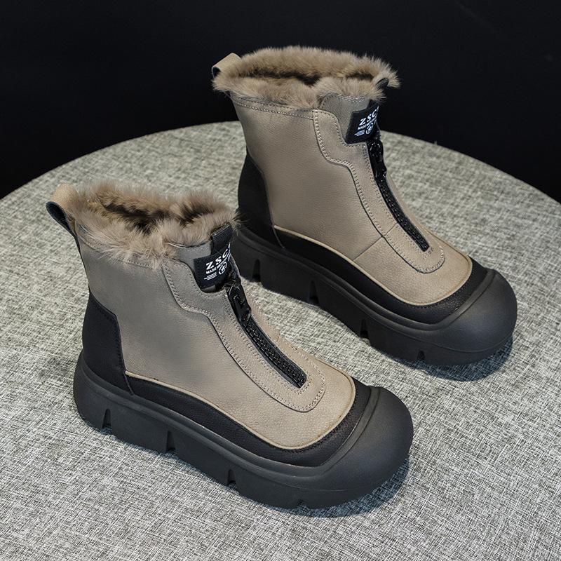 Boots women's soft leather Martin boots comfortable women's shoes autumn 2025 new velvet short boots autumn and winter explosion