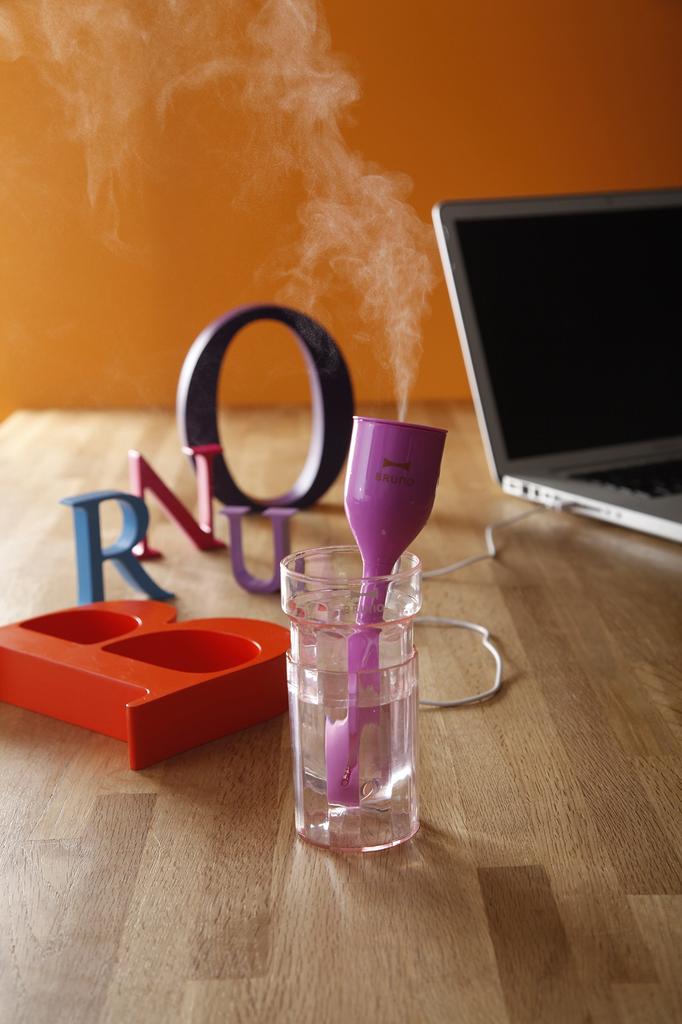 BRUNO Personal Ultrasonic Humidifier TULIP STICK 2 Purple Pink BDE006-PPK