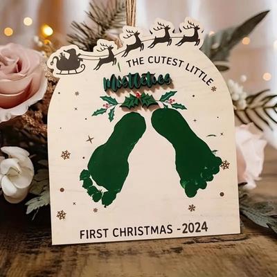 Baby First Christmas Footprint Board Infant Footprint Mistletoes Wooden Sign DIY Newborn Boys Girls Footprint Art Craft Board New Mom Keepsake Gift