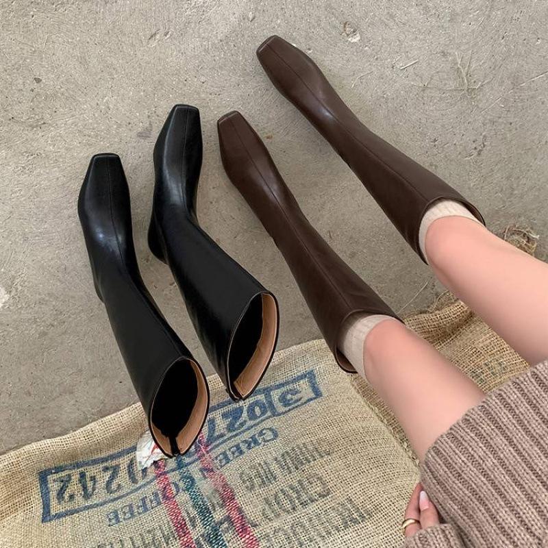 New women's leather boots cowhide high boots medium heel versatile square head zipper autumn and winter genuine leather rubber sole Martin boots