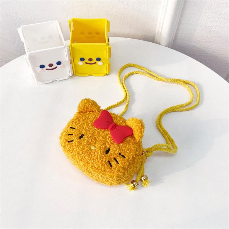 Hello Kitty Cartoon Plush Mini Crossbody Bag For Kids With Zipper Closure