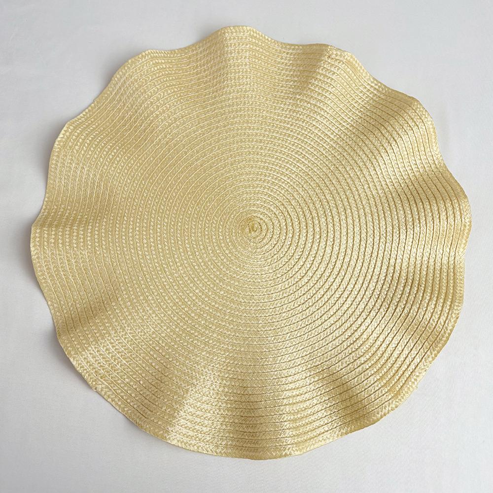 Set of 6 Round Placemats with Weave Design Heat-resistant Table Mats Washable with Corrugated Edge Non-slip Dining Table Mats