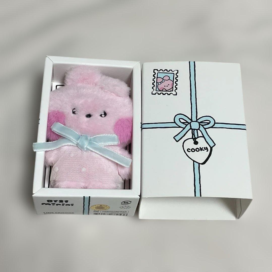 

[USED] COOKY BT21 minini plush toy RIBBON EDITION