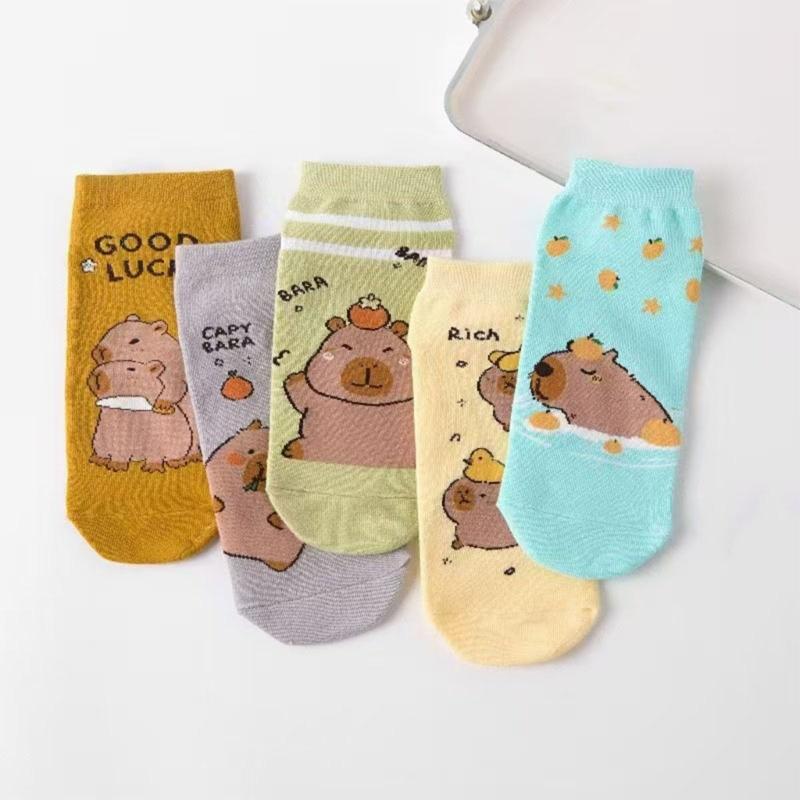 No Show Socks Cotton Low Cut Socks Funny Novelty Socks Anime Short Socks Fun Ankle Socks for Women Girls Capybara Socks