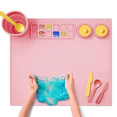 Silicone Craft Mat with Cleaning Cup Graffiti Reusable School Students Silicone Painting Drawing Mat Art Supplies