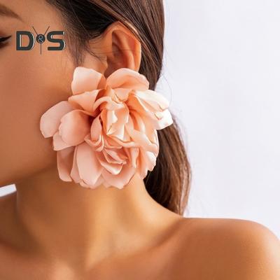 1 Pair Women Earrings Large 3D Fabric Rose Exaggerated Style Vacation Beach Photo Prop Formal Casual Prom Graduation Party Jewelry