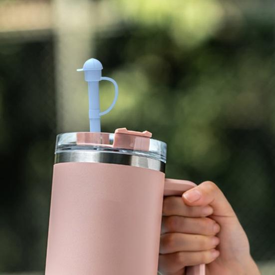 1/6ks sada silikonových brček pro sklenice o objemu 30/40 oz, opakovaně použitelná brčka s kryty, potravinářská snadno čistitelná náhradní silikonová brčka na cesty a venkovní použití