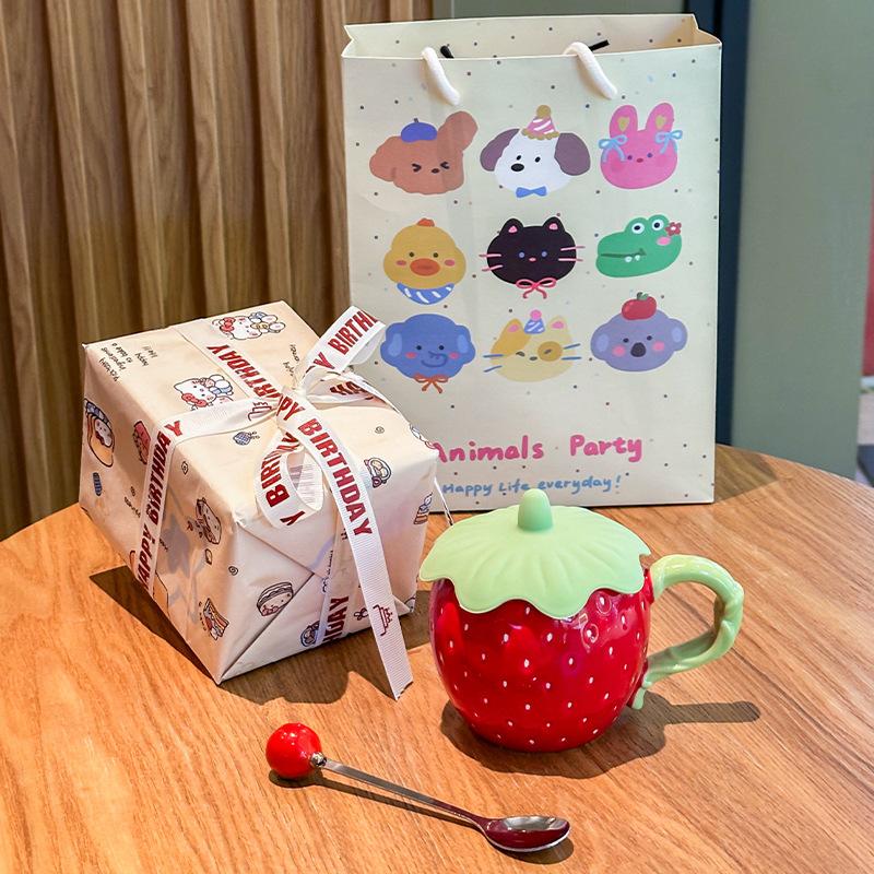 Ins roztomilý jahodový keramický hrnek dárková krabička vysoce hodnotný hrnek s víčkem suvenýr dárek k narozeninám praktický pro dívky