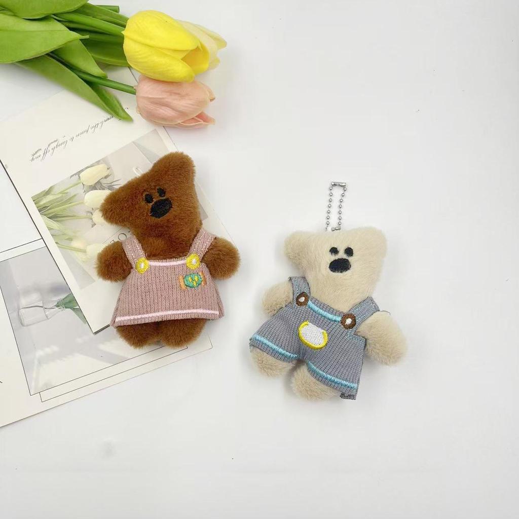 Wearable Silly Bean Bear Plush Toy Accessories - Tilted Head Little Bear Doll Bag Pendant for DIY Clothing Decoration.