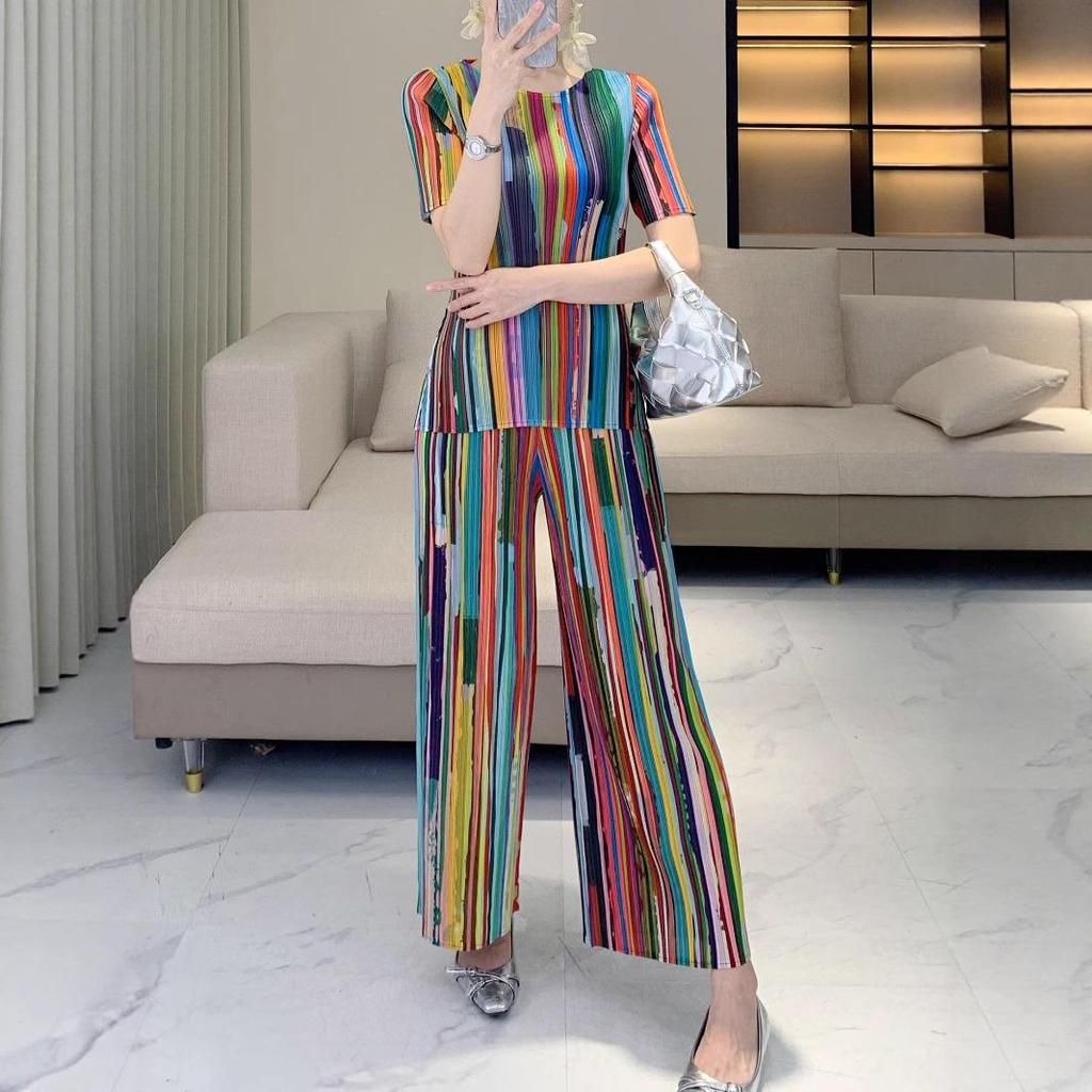Rainbow Stripe Pleated Two-Piece Set: Round Neck Top & Loose Straight-Leg Pants for Women