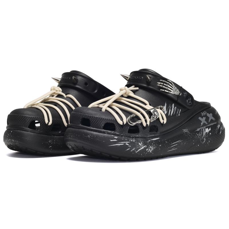 Crocs CUS ID Heroic Game Classic Crush Clogs Unisex Black