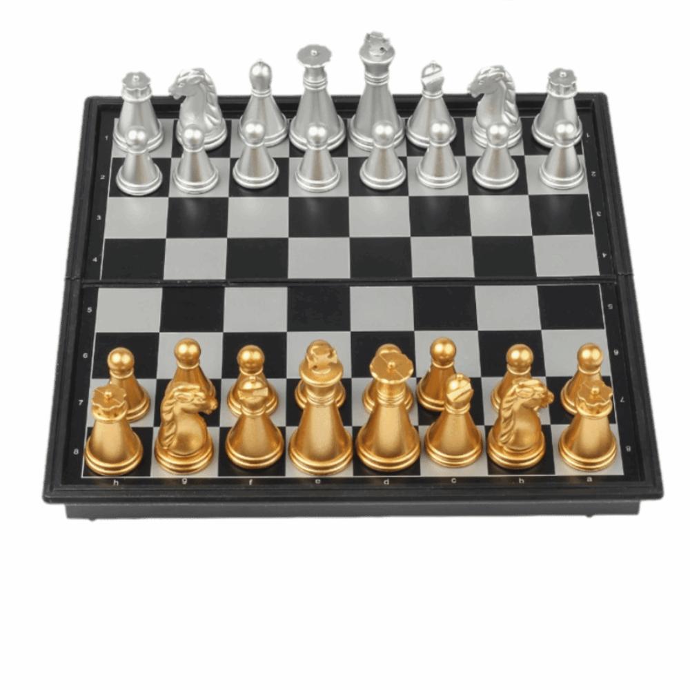 Folded Design Magnetic Chess Magnetic Pieces Portable Chess Mini Chess Set Adult Players International Chess