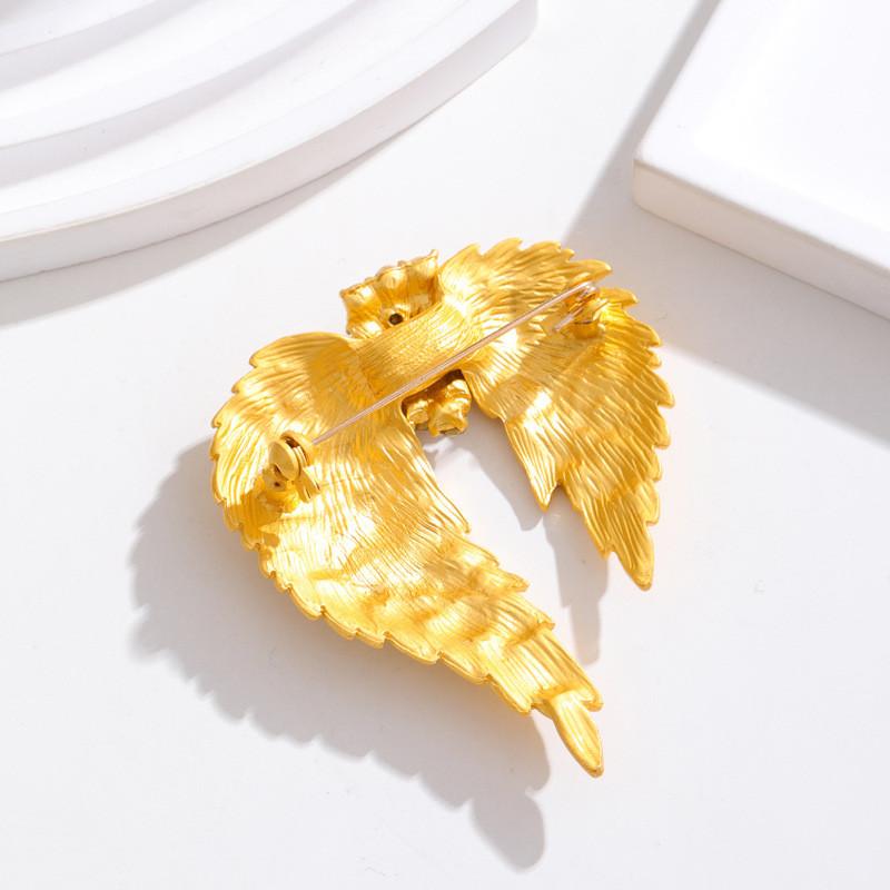 Vintage Wing Brooch With Water Drilled Angel Wings For Women And Men Accessories
