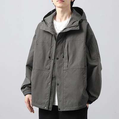 Chaqueta con capucha para hombre Primavera Otoño Chaqueta casual Windstorm Abrigo fino Hombres de moda