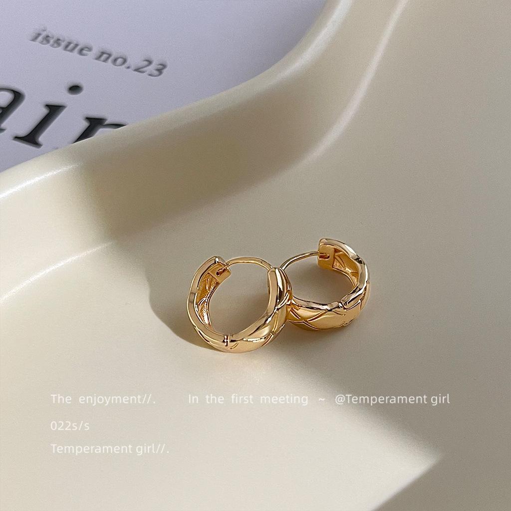 Commuter simple ear buckle electroplated earrings Yiwu jewelry live stream