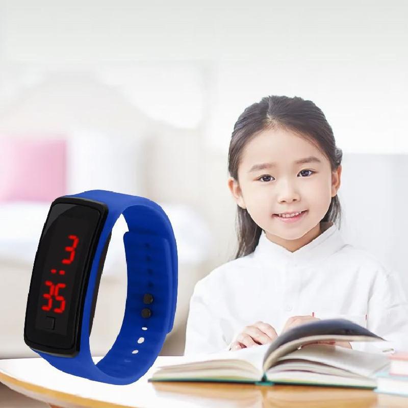 Childrens Digital Led Electronic Watch With Plastic Band For Kids And Students