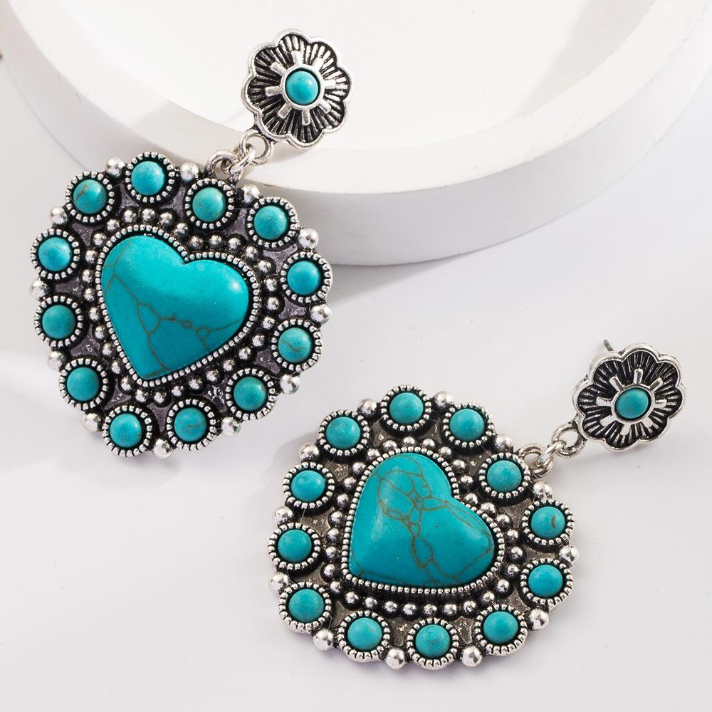 

New Style Earrings Featuring Vintage Heart-shaped Pendants As Party Accessories Love - Green
