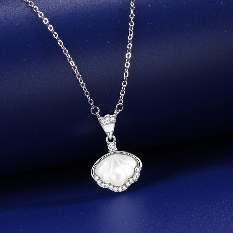 Dress A Shell Necklace Women'S Niche High-End Personality Exquisite High-End Sense White Fritillary Sweater Chain Women Quality