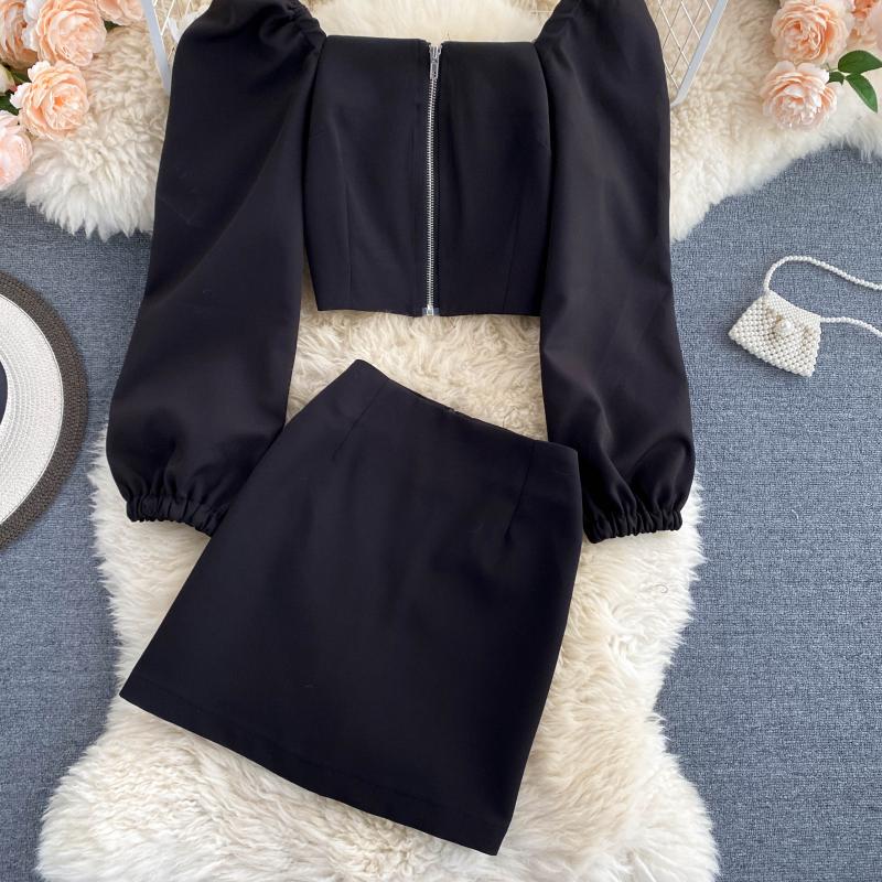 Autumn Retro Square Collar Temperament Bubble Sleeve Top Short High Waist Half-Body Skirt Celebrity Temperament Two-Piece Suit
