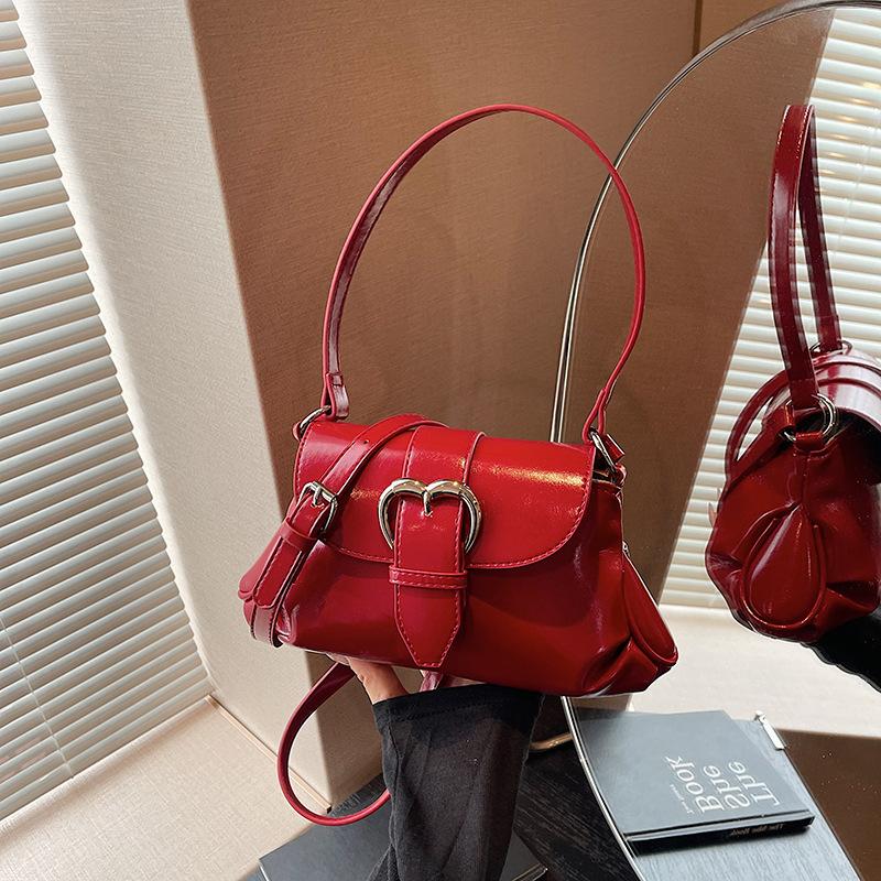 

Premium handbag bag women s new fashionable exquisite shoulder underarm bag commuter messenger bag красный