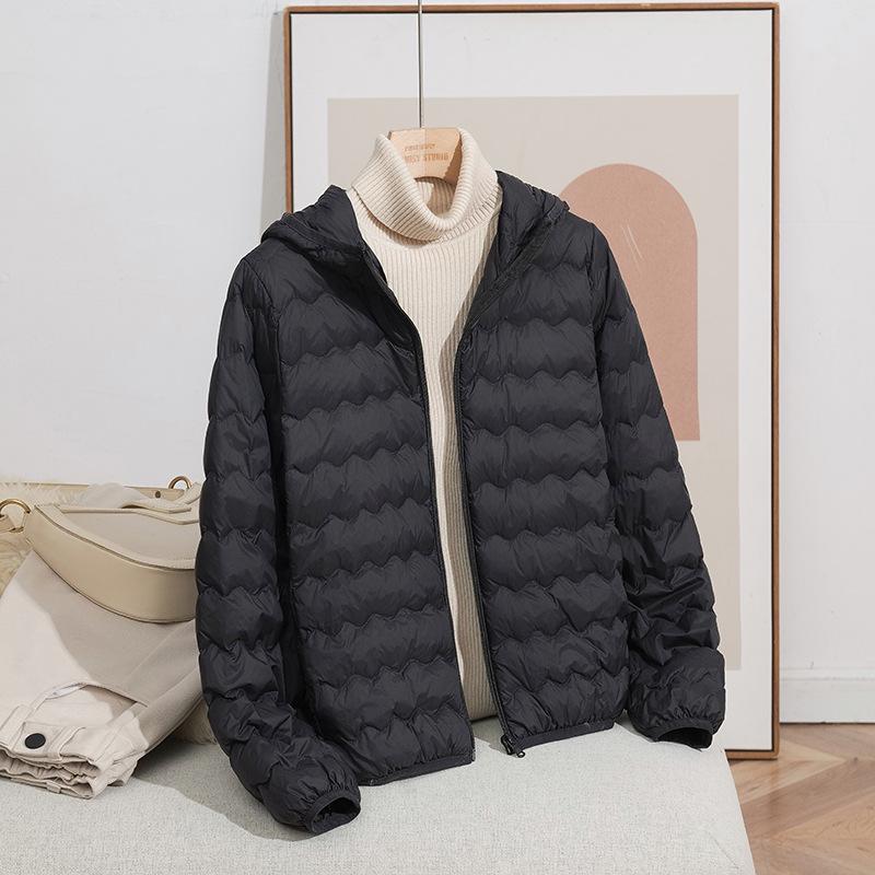 

Женская сверхлегкая куртка большого размера с 90% утиного пуха - Портативная, теплая, короткое пальто для женщин среднего и пожилого возраста L [100-110 jin] чёрный