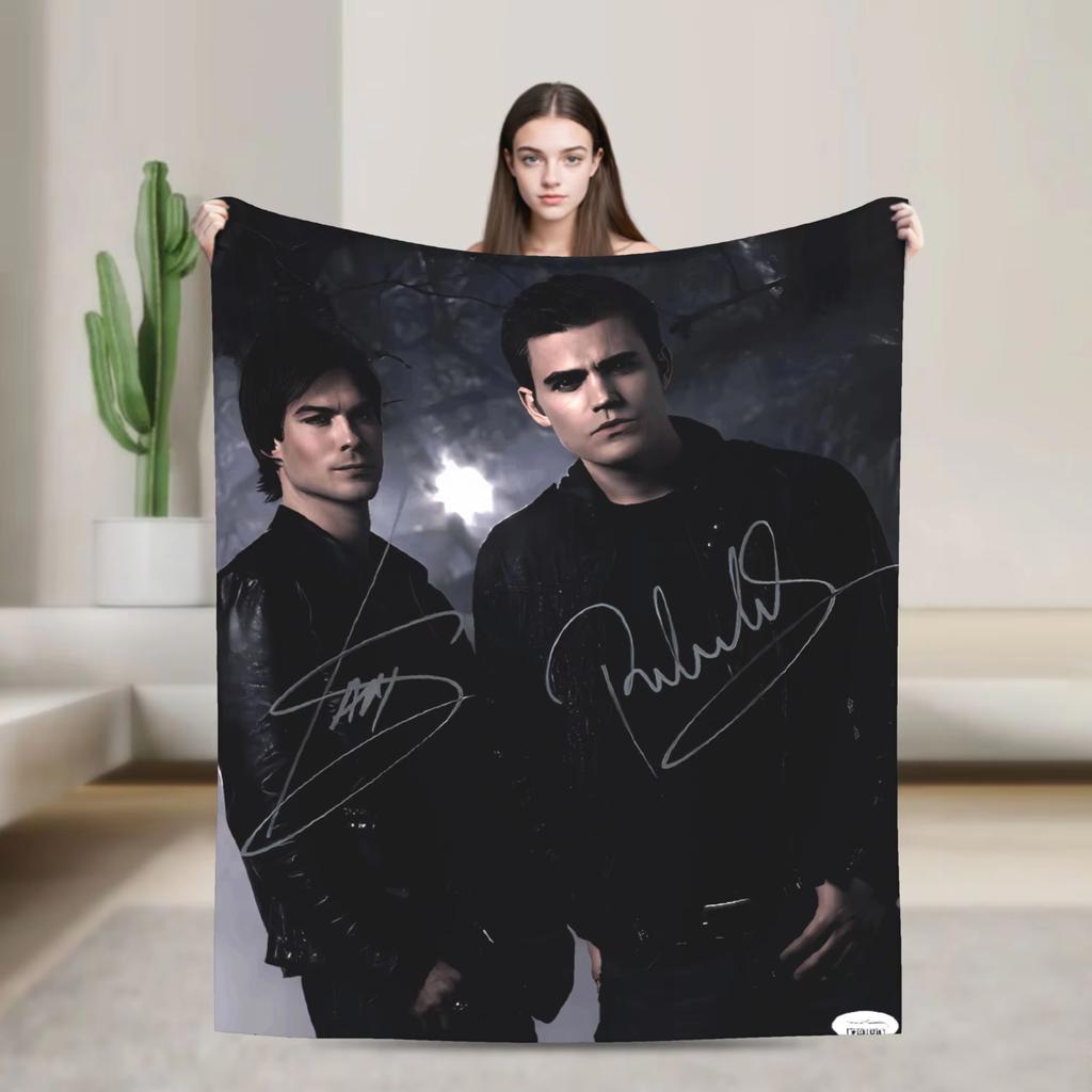 The flannel blanket from the TV series "The Vampire Diaries" is suitable for sofas living rooms offices bedrooms and travel