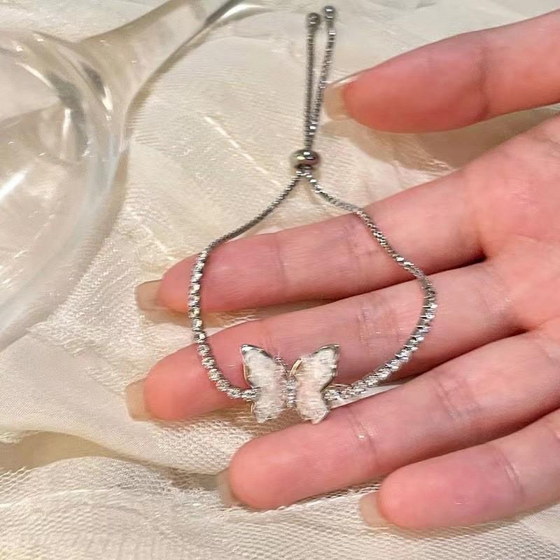 Starry Sophisticated Night Zirconia Bracelet For Women Elegant Copperplated Geometric Hand Jewelry