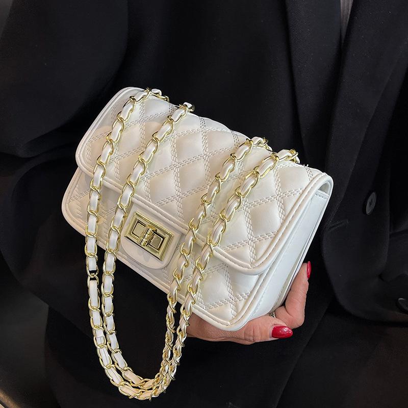 Premium Texture Small Bag Women's Summer 2024 New Niche Diamond Chain Bag Women's Popular Messenger Bag Small Square Bag