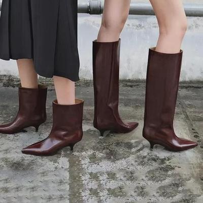Botines de Otoño/Invierno 2025 de estilo retro francés con punta afilada y tacón kitten para mujer