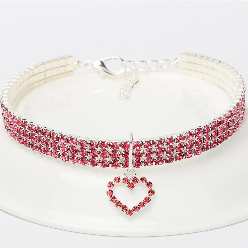 Neue Katze Hundehalsband Dreireihiges Elastisches Strass Haustierhalsbänder Liebesdekoration Halskette Welpe Kätzchen Ornament Haustierbedarf