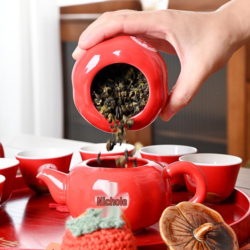 Creative Tea Set Gift for Newlywed Couples: Perfect for Weddings, Engagements, Brides, or Best Friends.
