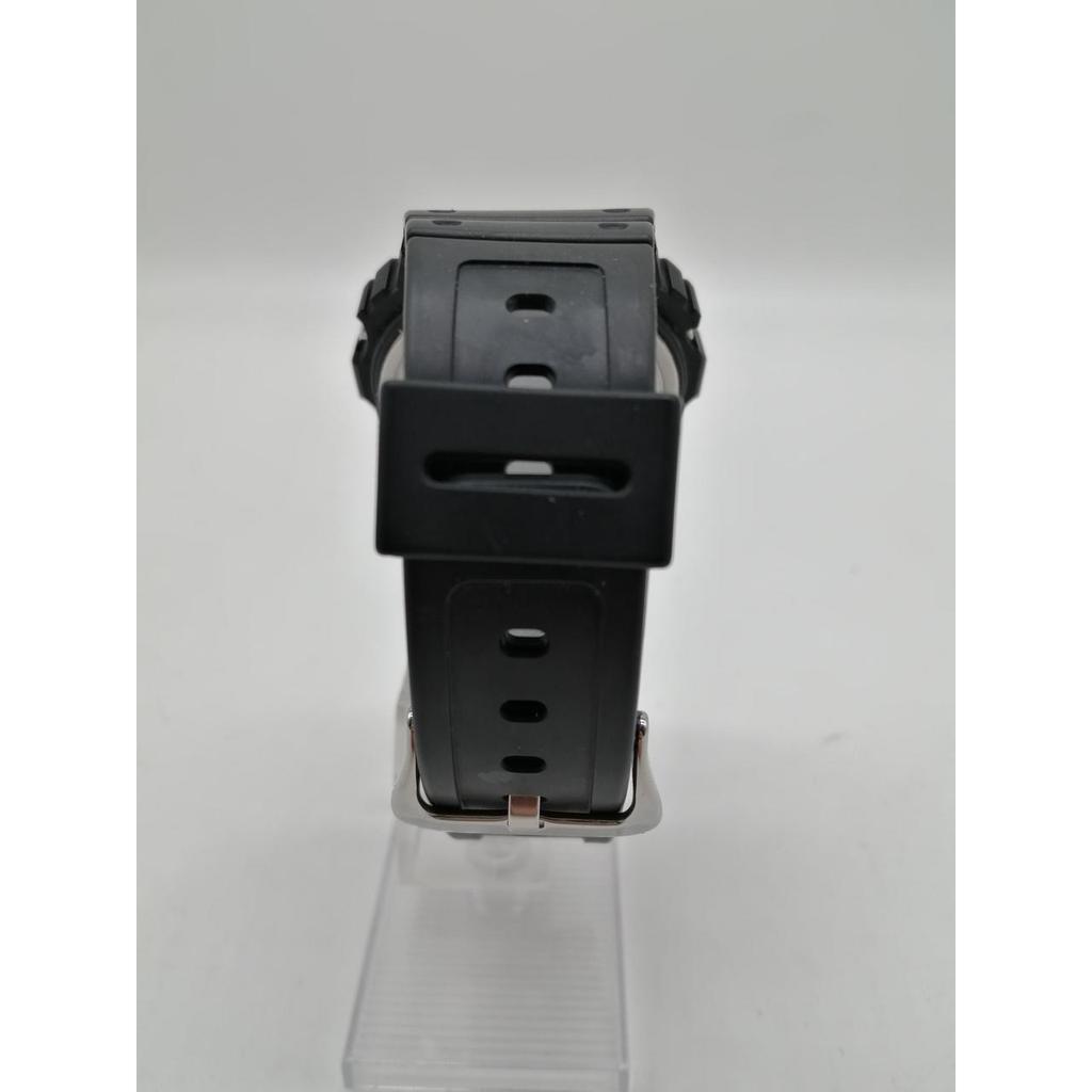 Used CASIO DW-5600E-1VDF G-SHOCK