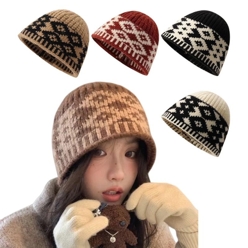 Knitted Pullover Hat for Winter Warmth Soft Wool Rhombic Pattern Hat for Women Men Unisex Fashion Styling Headpiece