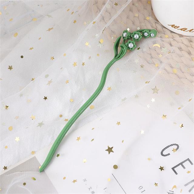 Chinese Punk Ruby Pendant Sword Hairpin Fashion Simple Modern Headdress Back Of The Head Pan Hair Ornament Fashion Retro New