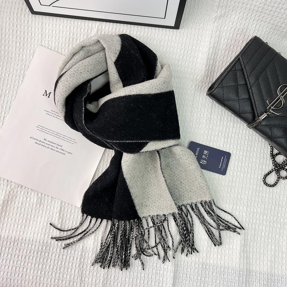 High-end WOOL111 pure scarf women's winter versatile color matching warm shawl dual-purpose long cashmere scarf