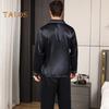 2-teiliges Pyjama-Set für Herren aus Seidensatin mit Knopfleiste, langärmeligem Pyjama-Oberteil mit Reverskragen, vorderer Knopfleiste, Brusttasche, lange Hose, Nachtwäsche