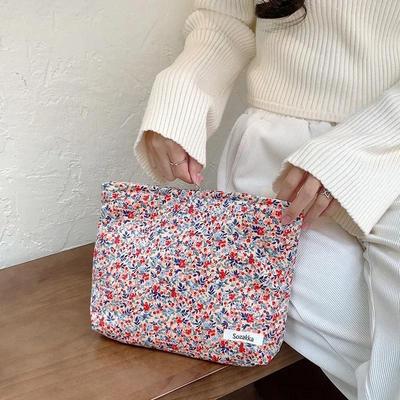 Large Capacity Portable Toiletry Bag Skincare Organizer Daily Clutch Bag Ins Retro Floral Cosmetic Bag Makeup Pouch