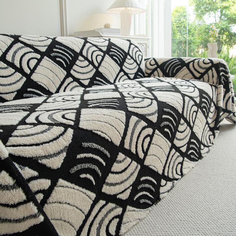 

Polar Fleece Plush Sofa Cover Cloth Thickness Anti Slip Sofa Towel Geometric Print Couch Seat Cushion Mat Full Coverage Blanket 180*230cm