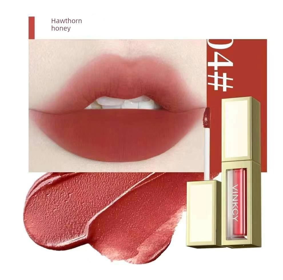 Vinkcy Fanxi Light Fog Cloud Feeling Velvet Lip Lacquer Thin as Air Silky Easy to Apply Horseshoe Brush Type Fit Lip Type
