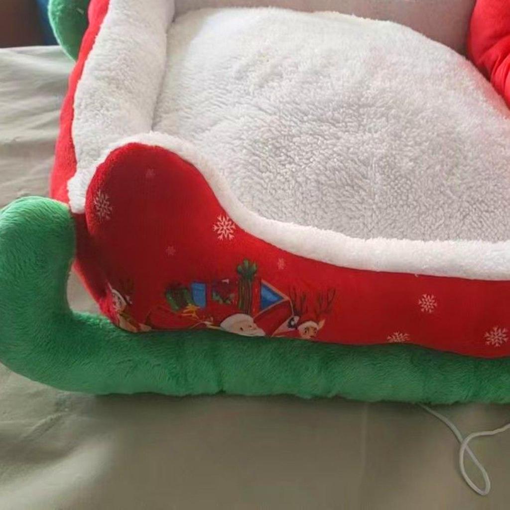 Christmas Sleigh Bed Removable Washable Plush Pet Warm Sofa with Non-Slip Base Christmas Cat Dog Nest for Winter Indoor Outdoor
