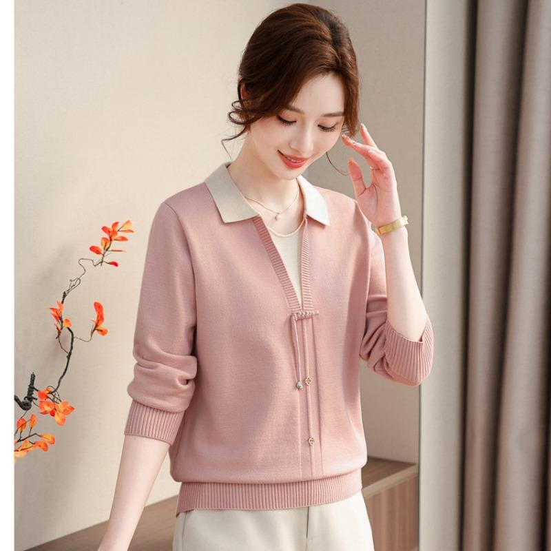 Spring and Autumn New Knitted Sweater Sweater Fake Two-piece Mom Women's Clothing Medium and Old Fashion Bottom Shirt