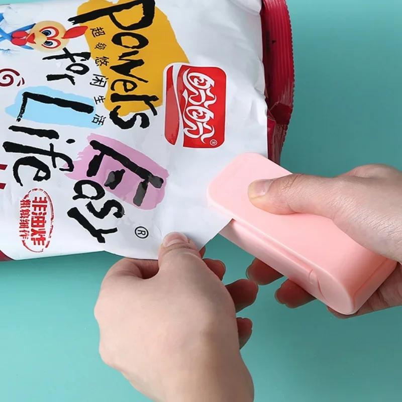 Mini-Heißbeutel-Versiegelungsmaschine, Paket-Versiegelungsbeutel, Thermoplastik-Lebensmittel-Snack-Beutel-Verschluss, tragbares Versiegelungsgerät, Verpackungs-Küchengeräte