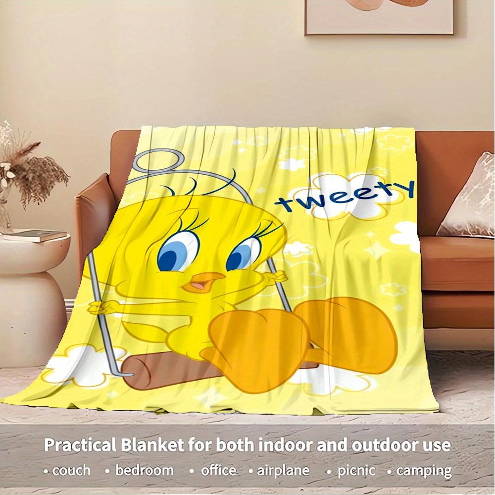 1pc Tweety,Bird,Yellow Print Flannel Blanket Suitable for All Seasons, Perfect for Home, Travel, or Camping  27