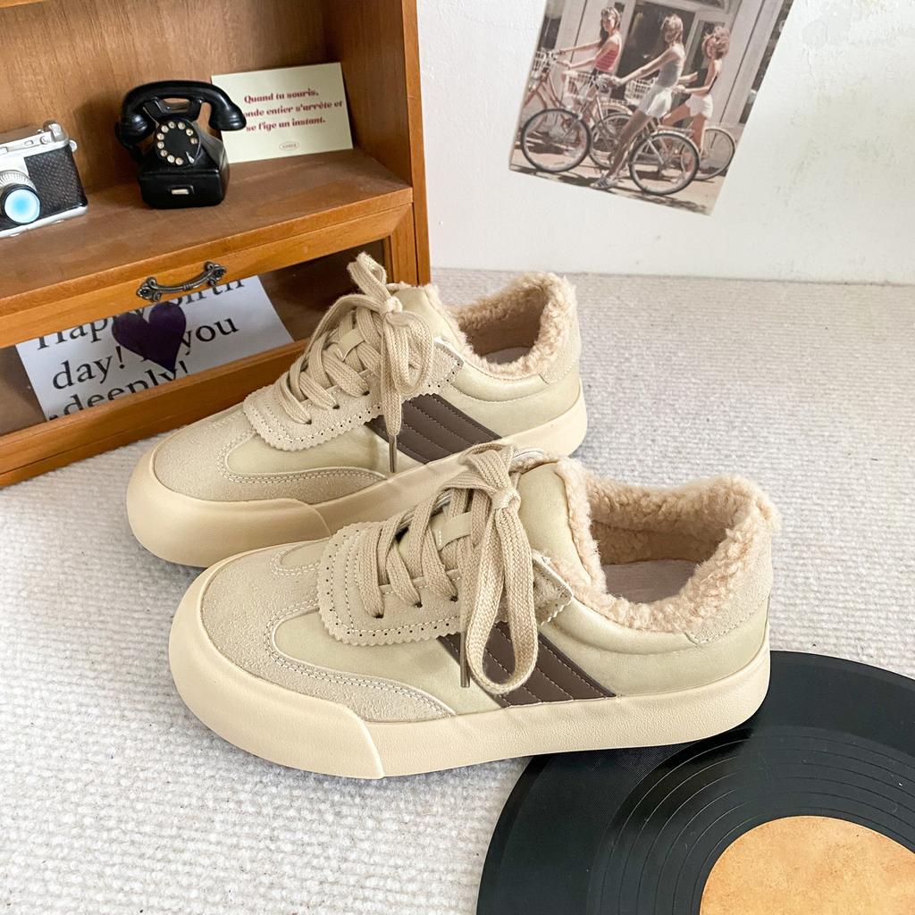 6581 lamb wool latex insoles thick-soled German training shoes women's shoes retro winter 2024 new thermal board shoes cotton shoes