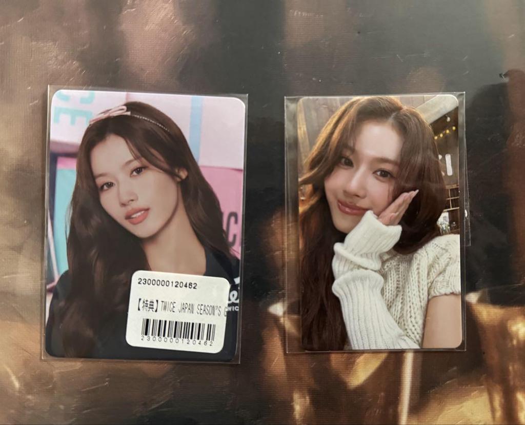[USED] TWICE Sana trading card