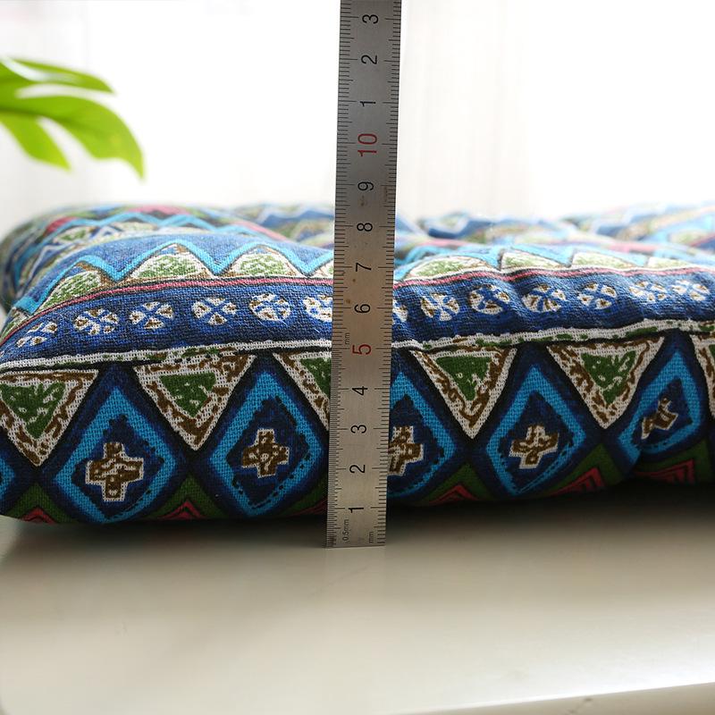 Breathable Cotton Linen Office Chair Cushion - Thickened, Soft, All-Season Pad for Students.