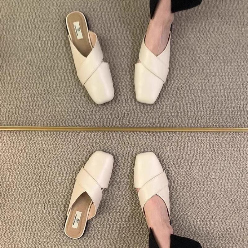 Women's Outside Flat Slippers Summer New Korean Style Square Head Shoes Fashion Solid Colour Lightweight Walking Sandals
