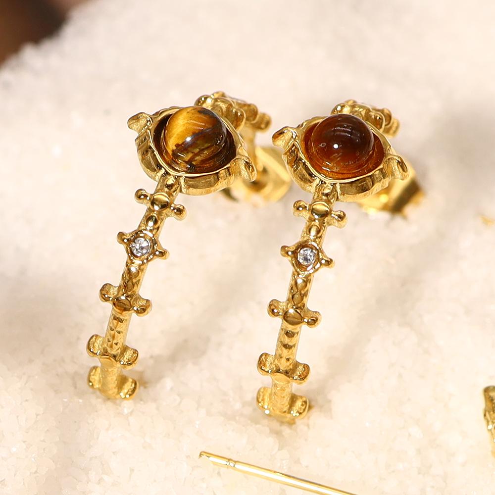 French Retro Tiger's Eye Earrings: Titanium Steel with 18K Gold, Non-Fading Natural Stone, Elegant Brown Design.